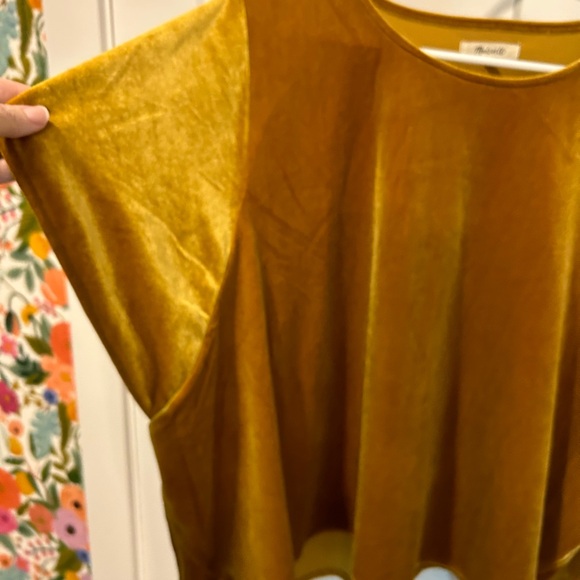 Madewell Saffron Velvet Top 3x Flowy - Picture 2 of 4